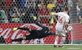 波兰足球爆料事件视频播放,揭秘幕后真相 第2张 波兰足球爆料事件视频播放,揭秘幕后真相 第2张